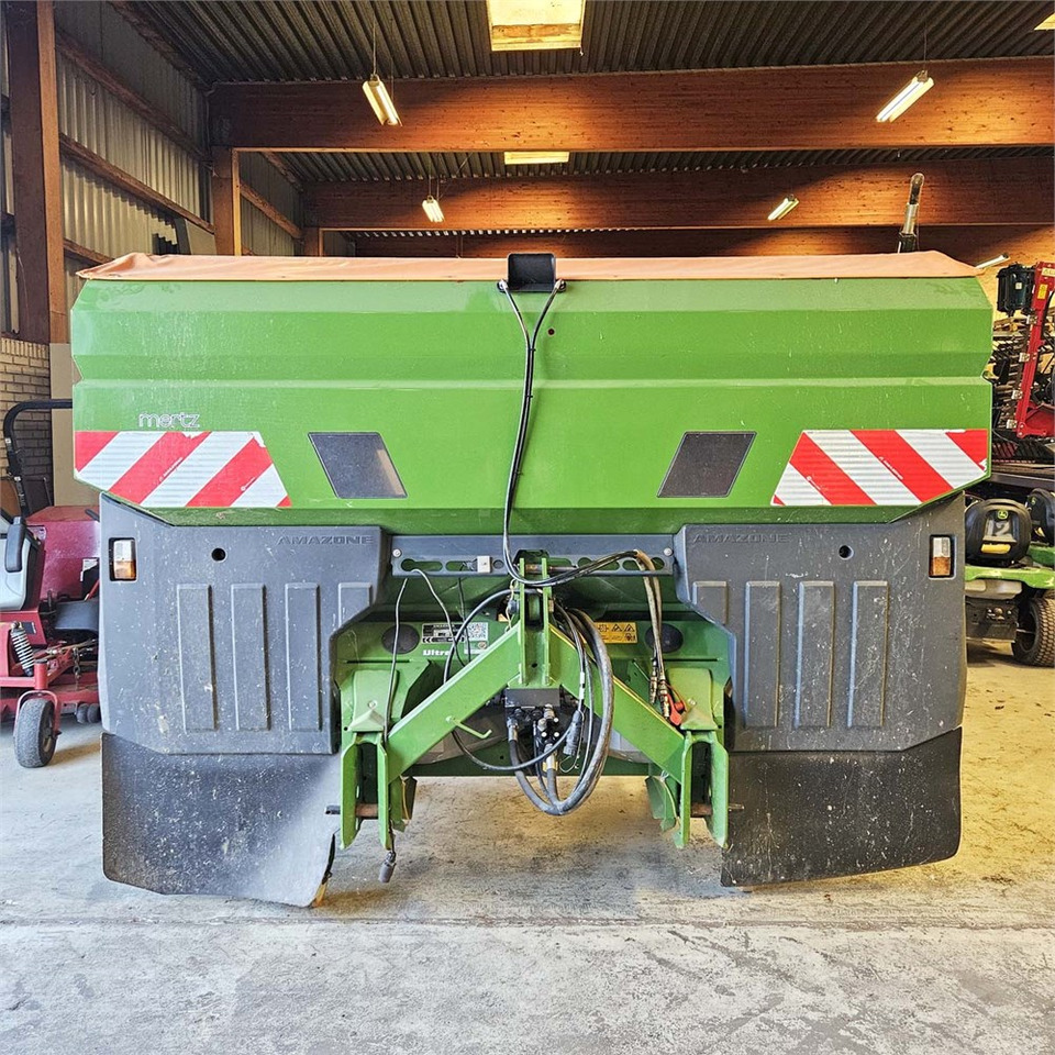 Amazone ZA-TS 4200 - Epandeurs: photos 3 Amazone ZA-TS 4200 - Epandeurs: photos 3