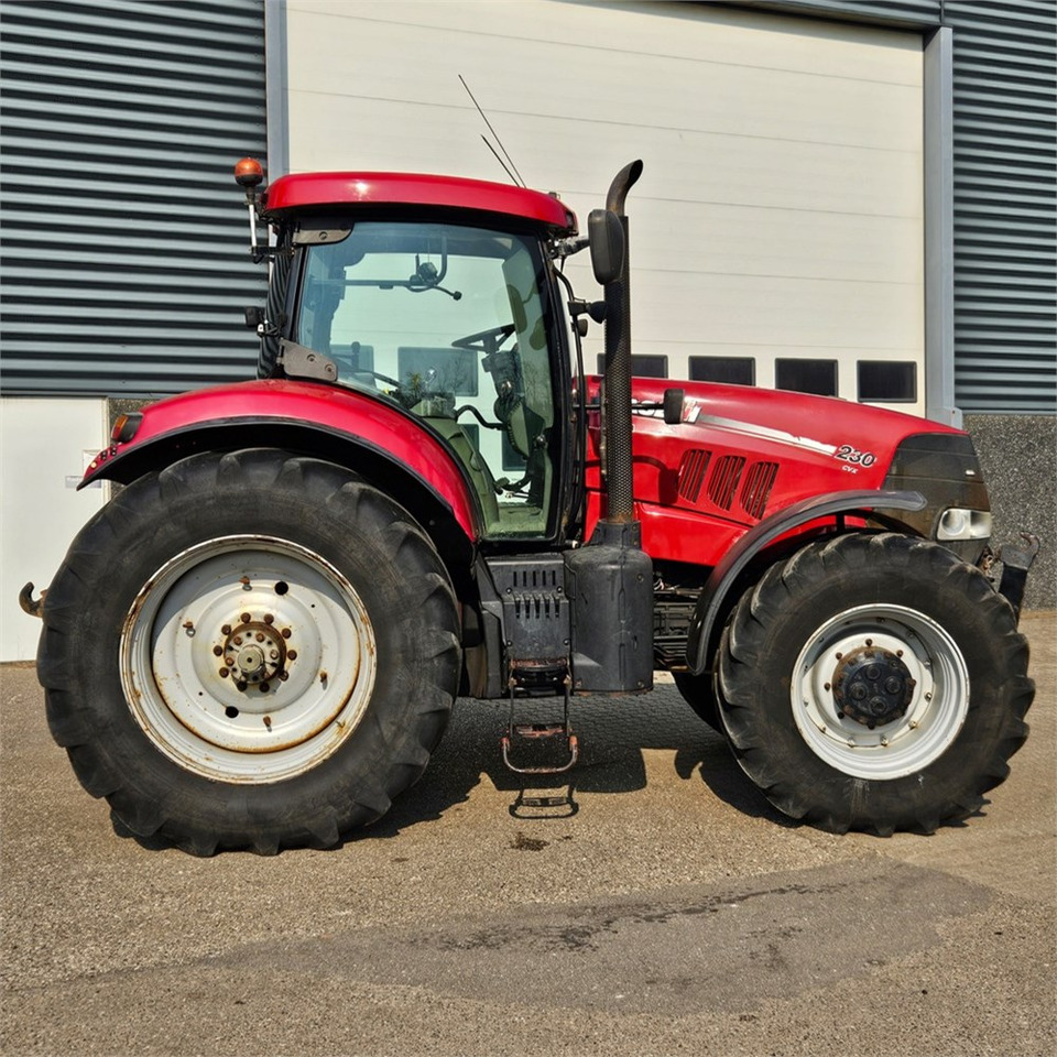 CASE IH Puma 230 CVX - Tracteur agricole: photos 2 CASE IH Puma 230 CVX - Tracteur agricole: photos 2