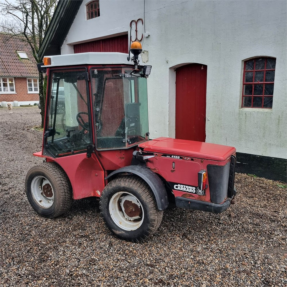 Carraro HST 4400 Superpark - Tracteur communal: photos 3 Carraro HST 4400 Superpark - Tracteur communal: photos 3