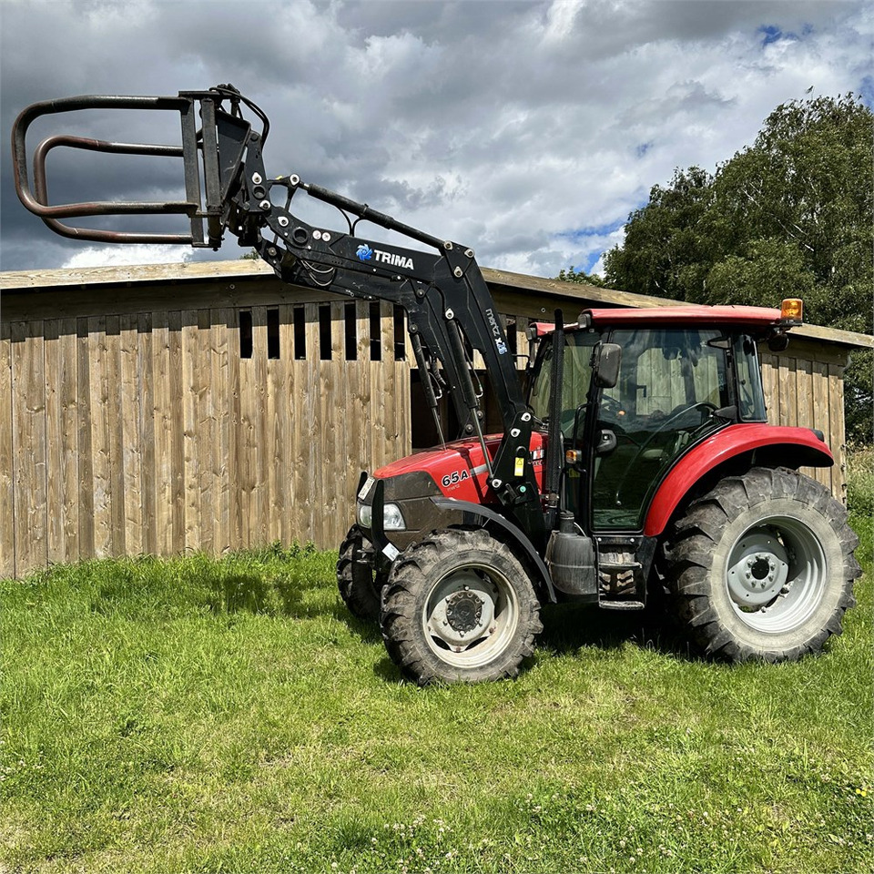 Case IH Farmall 65 A - Tracteur agricole: photos 2 Case IH Farmall 65 A - Tracteur agricole: photos 2