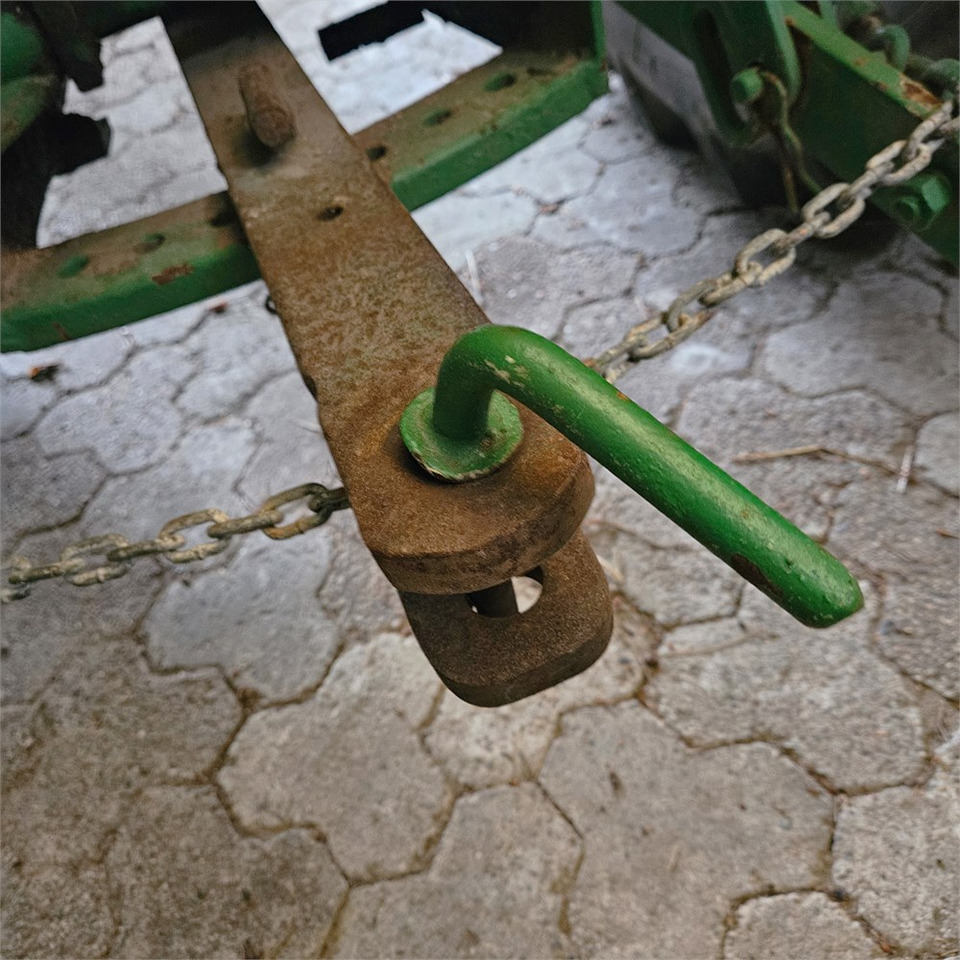 Tracteur agricole Deutz D4005: photos 24