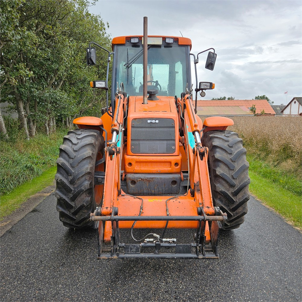 Fiat-Hitachi FB200-4PS - Tractopelle: photos 2 Fiat-Hitachi FB200-4PS - Tractopelle: photos 2