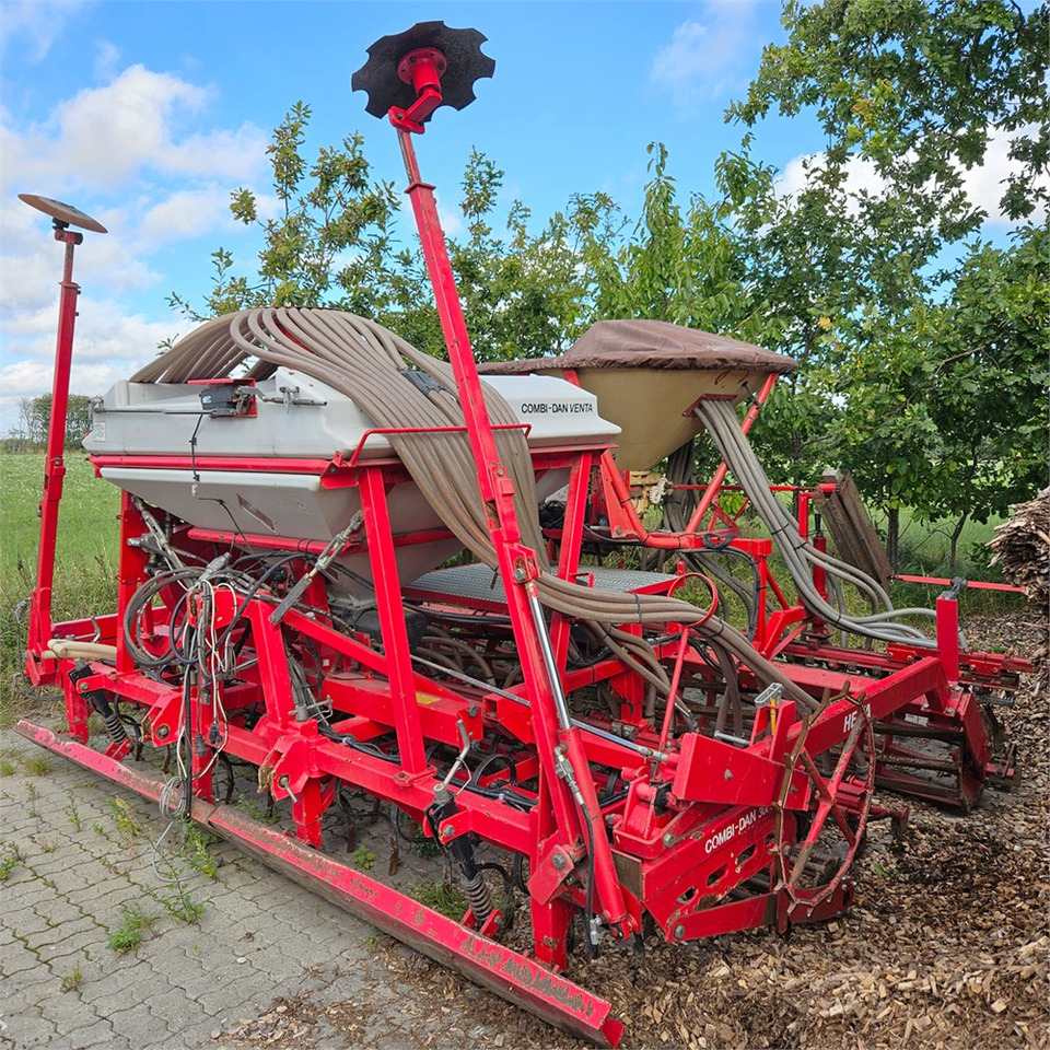 HE-VA Combi-Dan 3000 - Semoir/ Planteuse: photos 4 HE-VA Combi-Dan 3000 - Semoir/ Planteuse: photos 4
