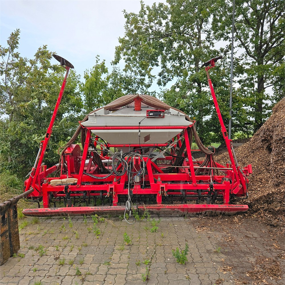 HE-VA Combi-Dan 3000 - Semoir/ Planteuse: photos 5 HE-VA Combi-Dan 3000 - Semoir/ Planteuse: photos 5