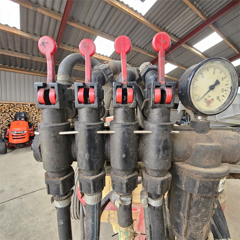 Pulvérisateur Hardi 800 l: photos 18