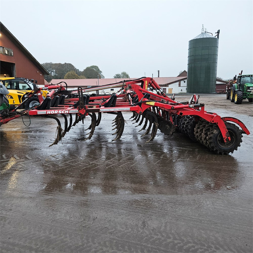 Horsch Tiger 5AS - Bineuse: photos 4 Horsch Tiger 5AS - Bineuse: photos 4