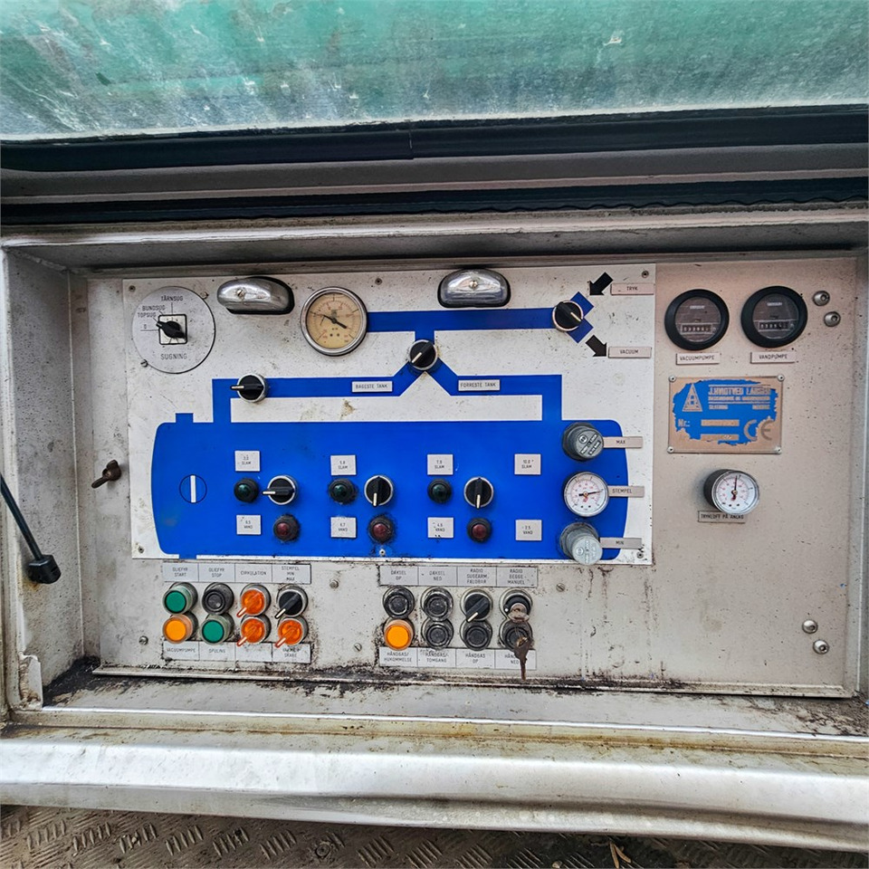 Camion hydrocureur Hvidtved Larsen CM120: photos 24