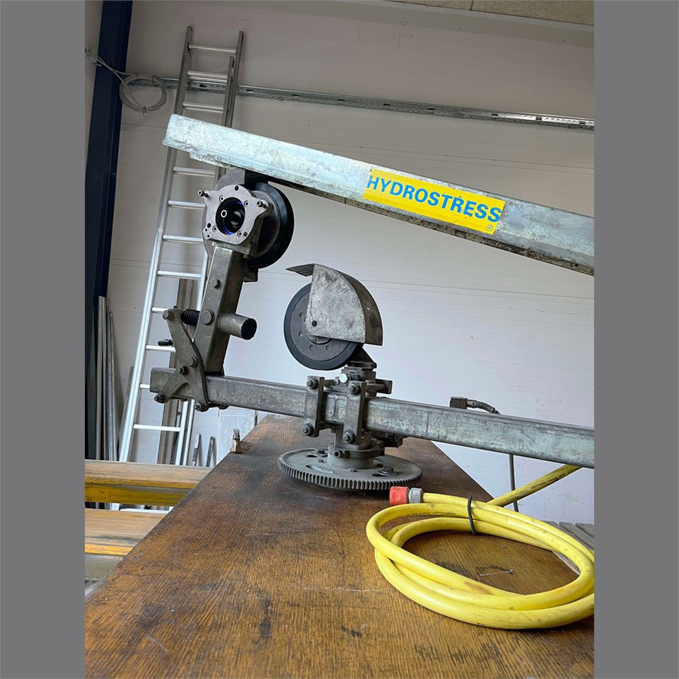 Hydrostress - Circular Wire saw SL - Machine-outil: photos 5 Hydrostress - Circular Wire saw SL - Machine-outil: photos 5