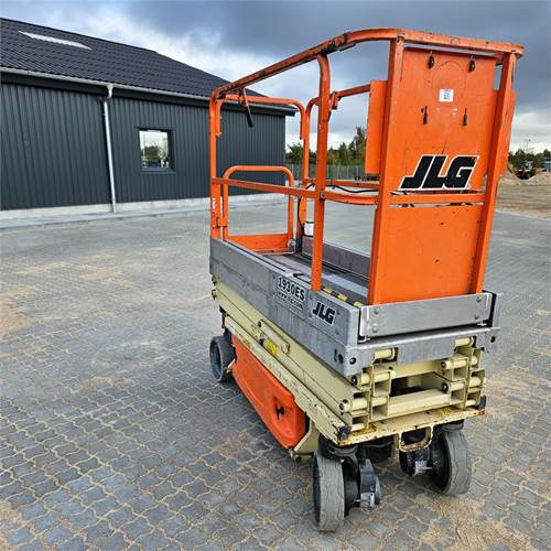 JLG 1930 ES - Nacelle ciseaux: photos 2 JLG 1930 ES - Nacelle ciseaux: photos 2