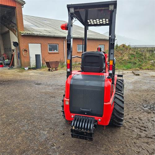 Job-Mann H180 Pro - Chargeuse sur pneus: photos 5 Job-Mann H180 Pro - Chargeuse sur pneus: photos 5