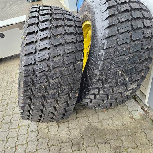 John Deere 2 styk - Tracteur agricole: photos 2 John Deere 2 styk - Tracteur agricole: photos 2