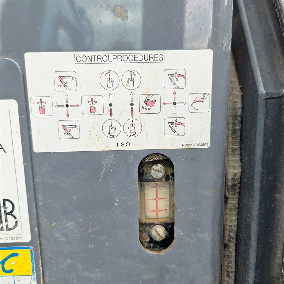 Mini pelle Kobelco SK17 SR-3: photos 17 Mini pelle Kobelco SK17 SR-3: photos 17