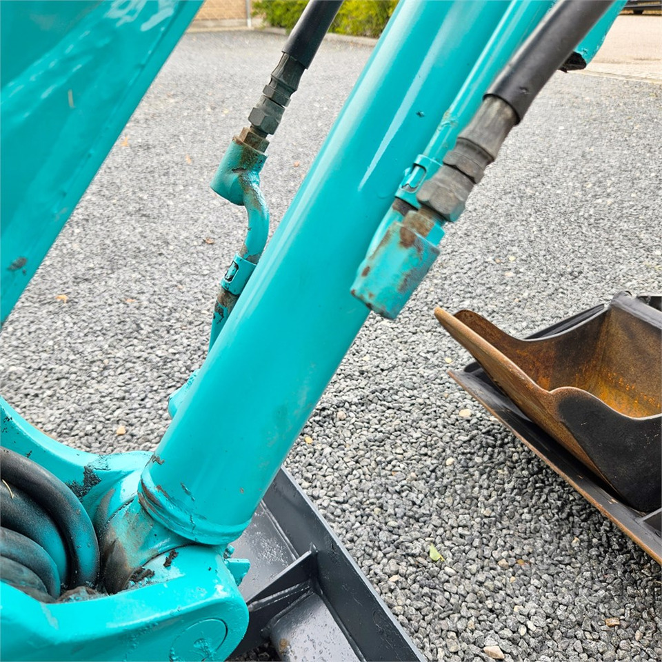 Mini pelle Kobelco SK17 SR-3: photos 22 Mini pelle Kobelco SK17 SR-3: photos 22