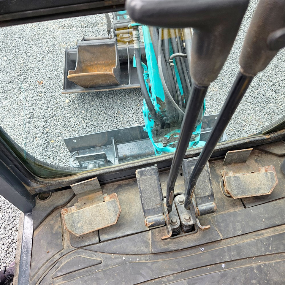 Mini pelle Kobelco SK17 SR-3: photos 18 Mini pelle Kobelco SK17 SR-3: photos 18