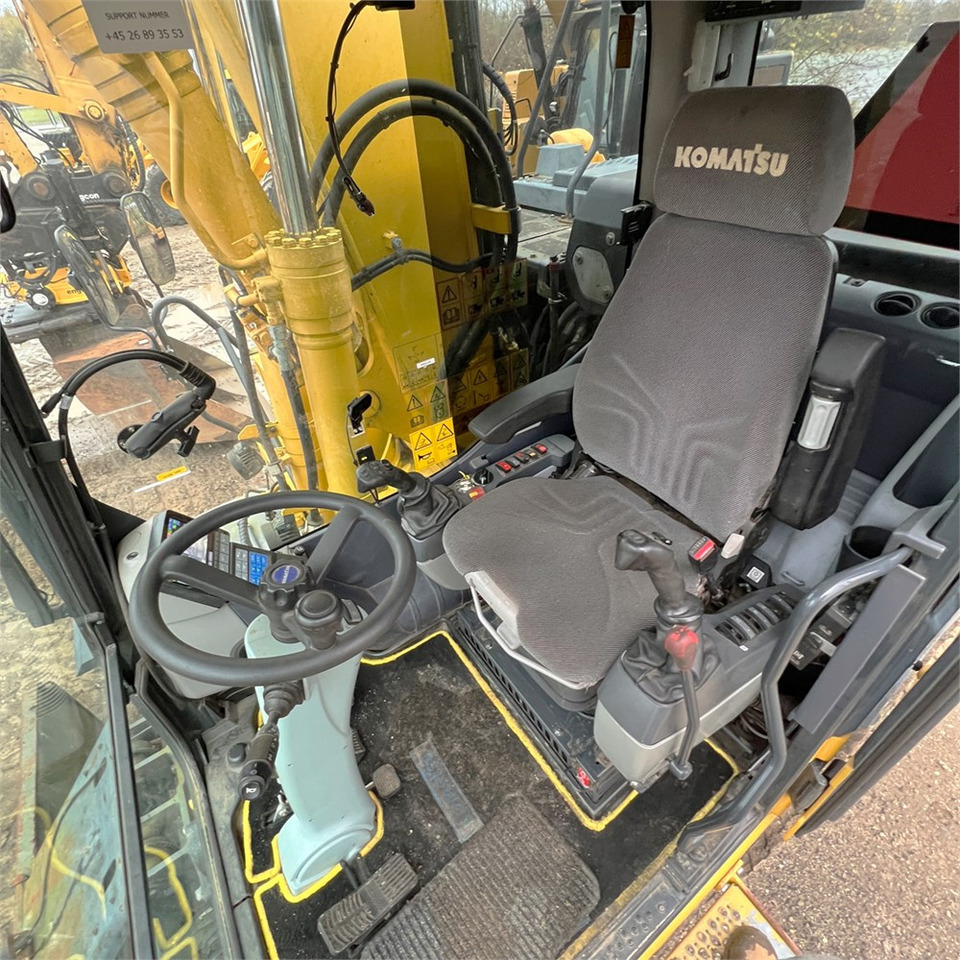 Crédit-bail de Komatsu PW148-10 Komatsu PW148-10: photos 23