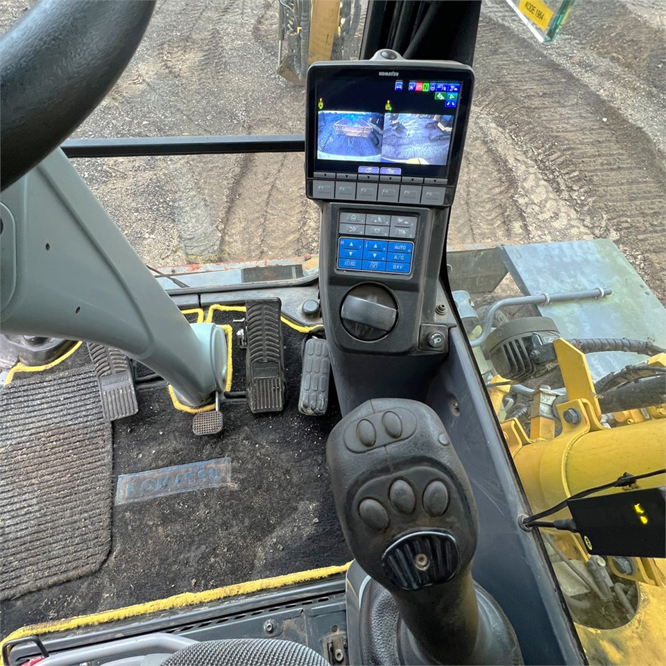 Crédit-bail de Komatsu PW148-10 Komatsu PW148-10: photos 38