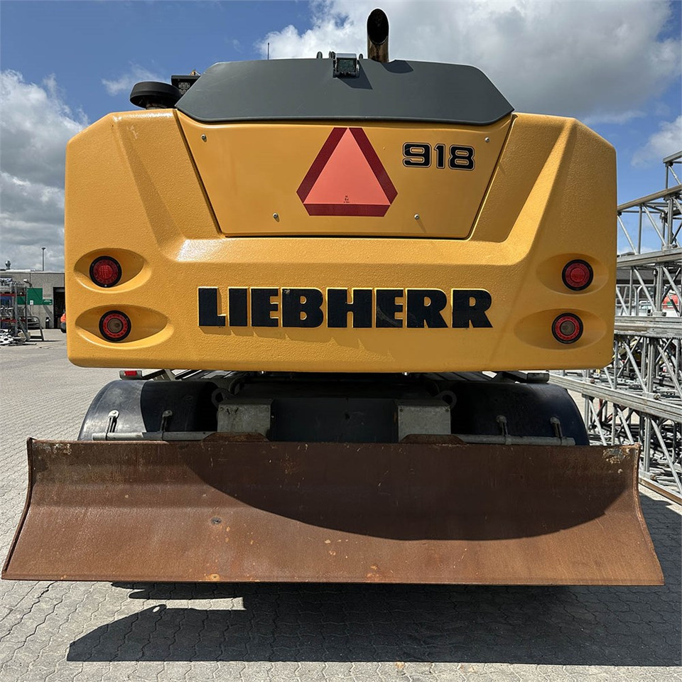 Liebherr A 918 Litronic - Pelle sur pneus: photos 4 Liebherr A 918 Litronic - Pelle sur pneus: photos 4