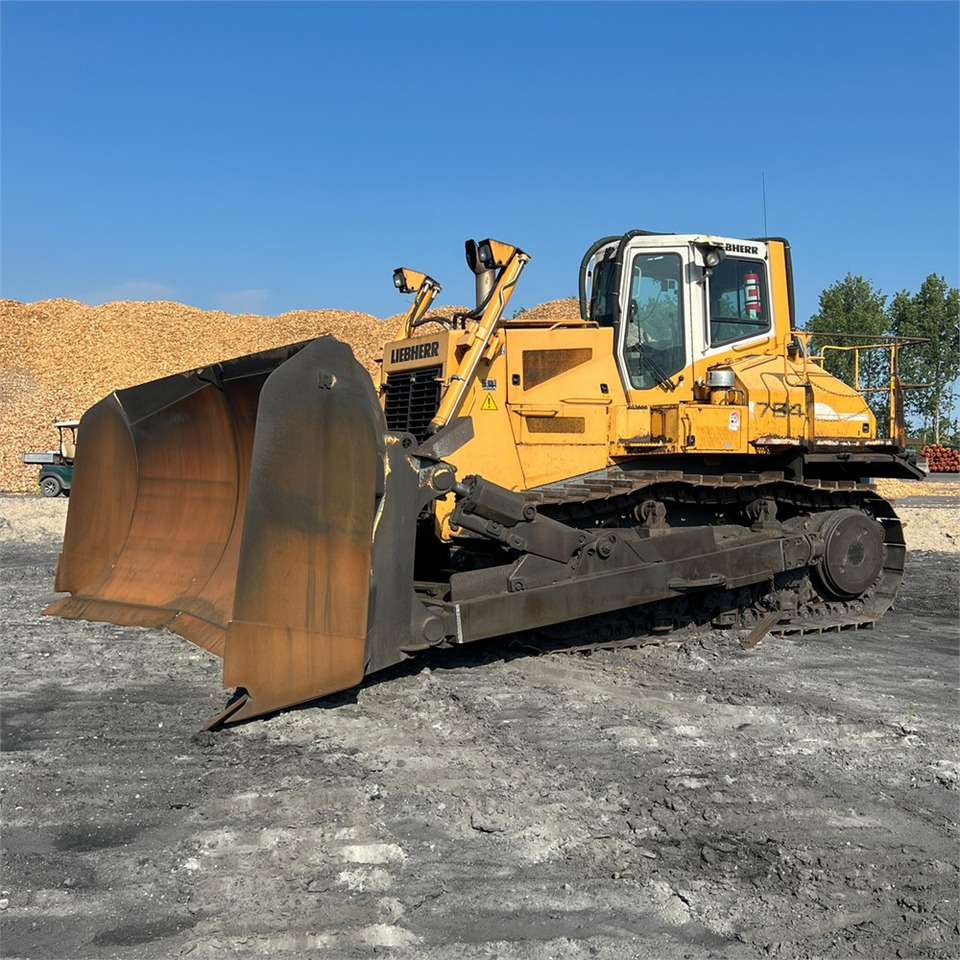 Liebherr PR 764 - Bulldozer: photos 1 Liebherr PR 764 - Bulldozer: photos 1