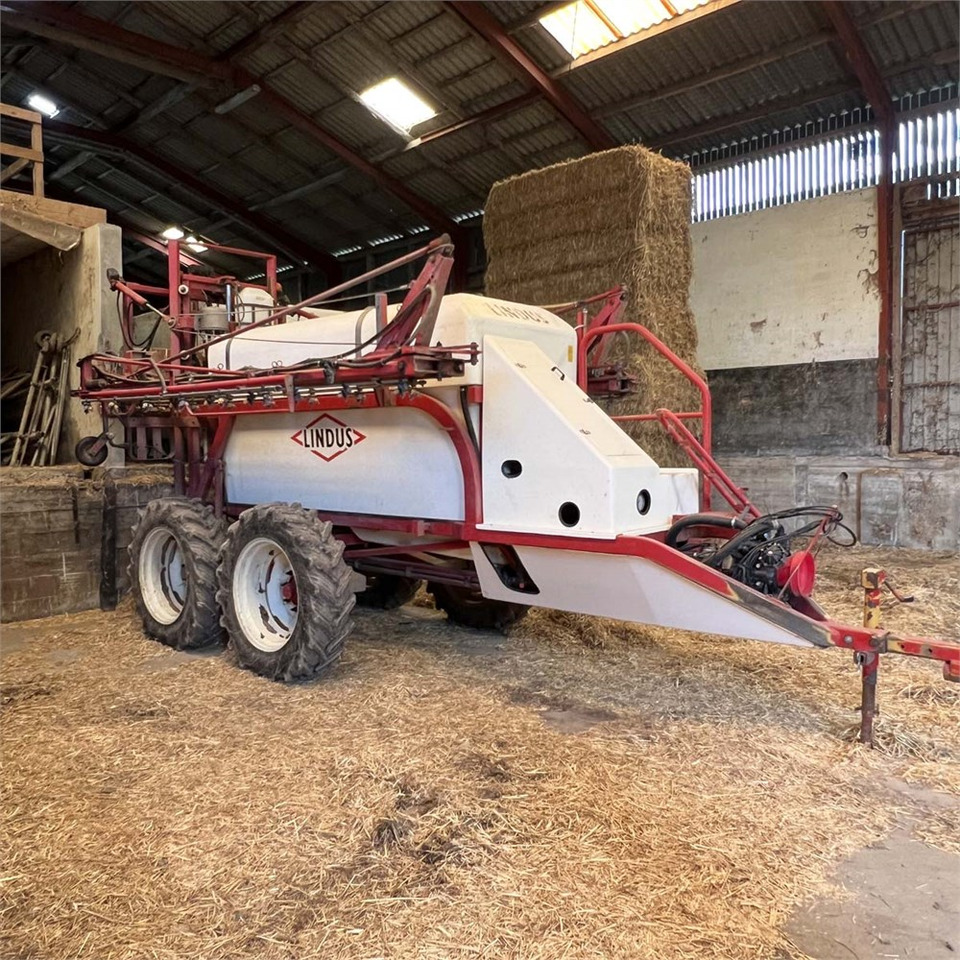 Lindus 4000-20 - Pulvérisateur: photos 2 Lindus 4000-20 - Pulvérisateur: photos 2