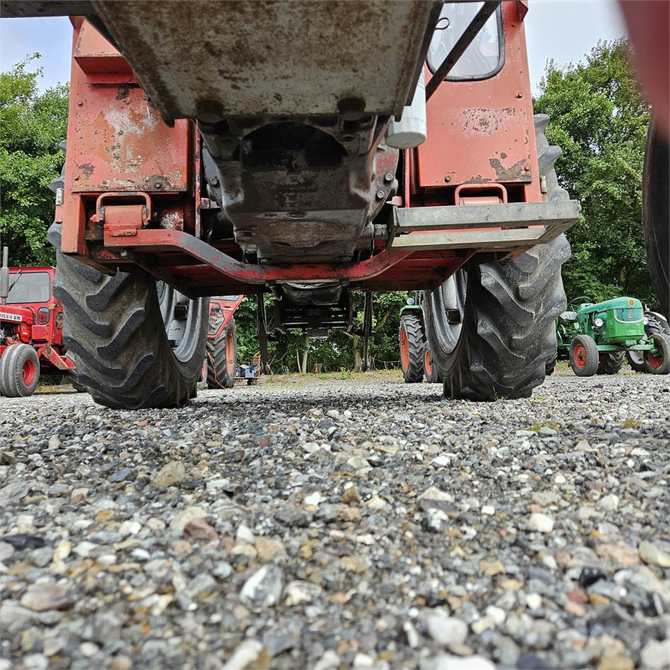 Tracteur agricole Massey Ferguson MF135: photos 37