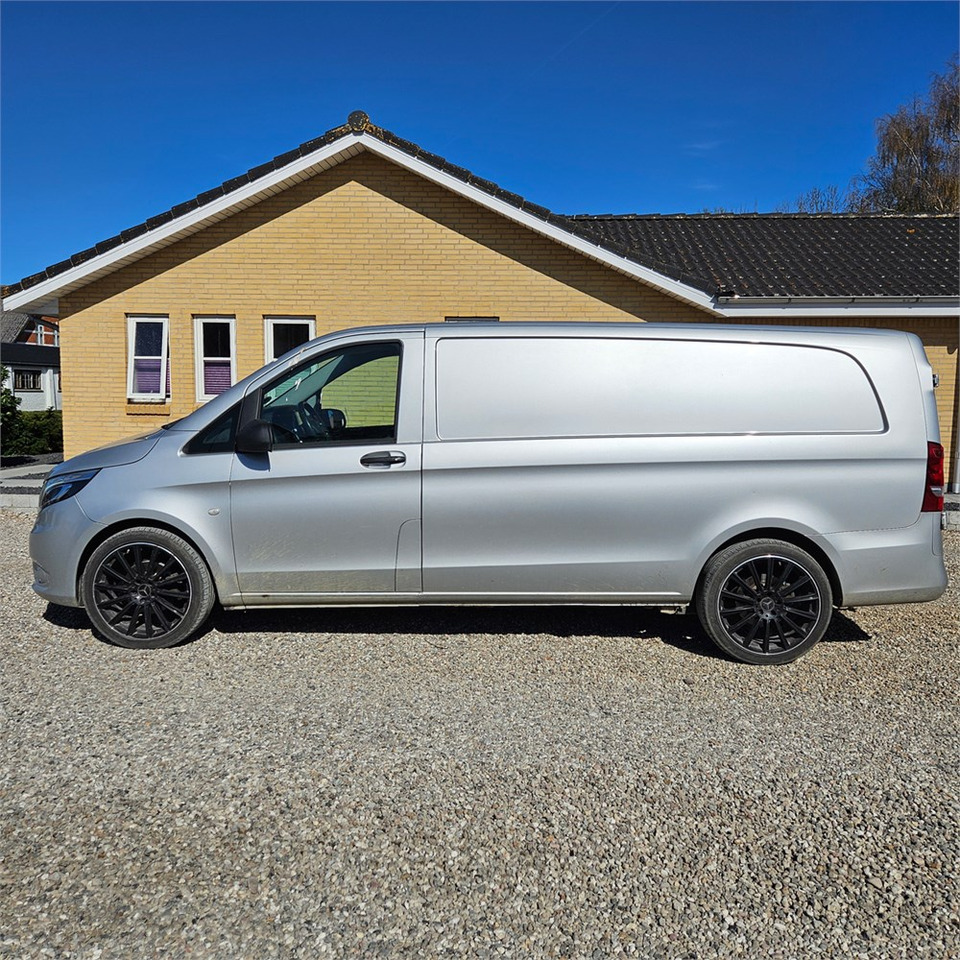 Mercedes Vito 114 - Fourgonnette: photos 3 Mercedes Vito 114 - Fourgonnette: photos 3