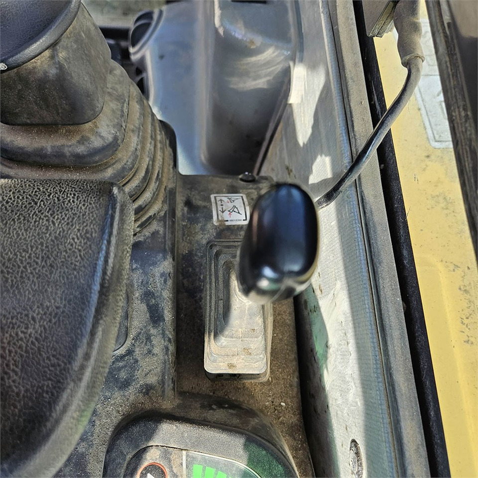 Mini pelle New Holland E26C: photos 14 Mini pelle New Holland E26C: photos 14