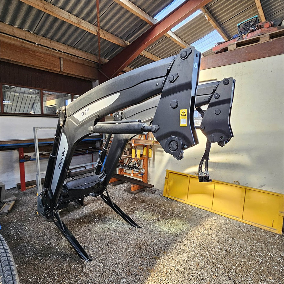 New Holland T7.270 - Tracteur agricole: photos 5 New Holland T7.270 - Tracteur agricole: photos 5