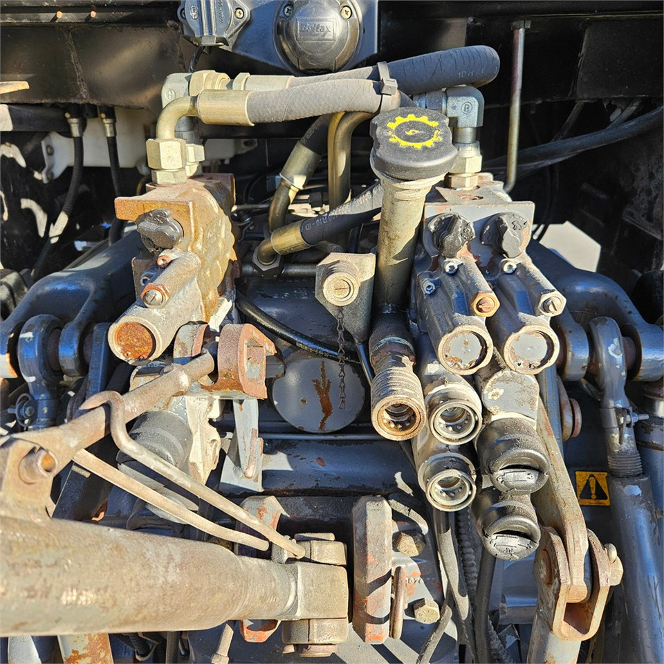 Crédit-bail de New Holland TS 100 New Holland TS 100: photos 30