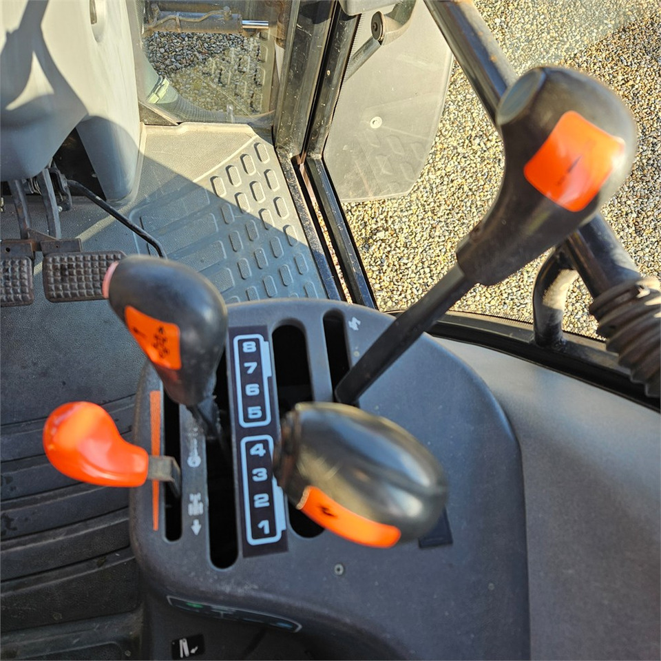 Crédit-bail de New Holland TS 100 New Holland TS 100: photos 14