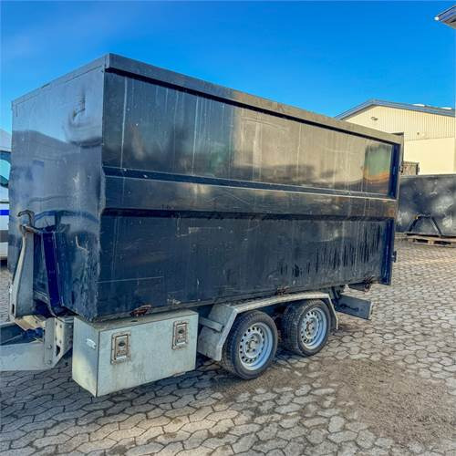 PHV ECE-R13 - Remorque voiture: photos 2 PHV ECE-R13 - Remorque voiture: photos 2