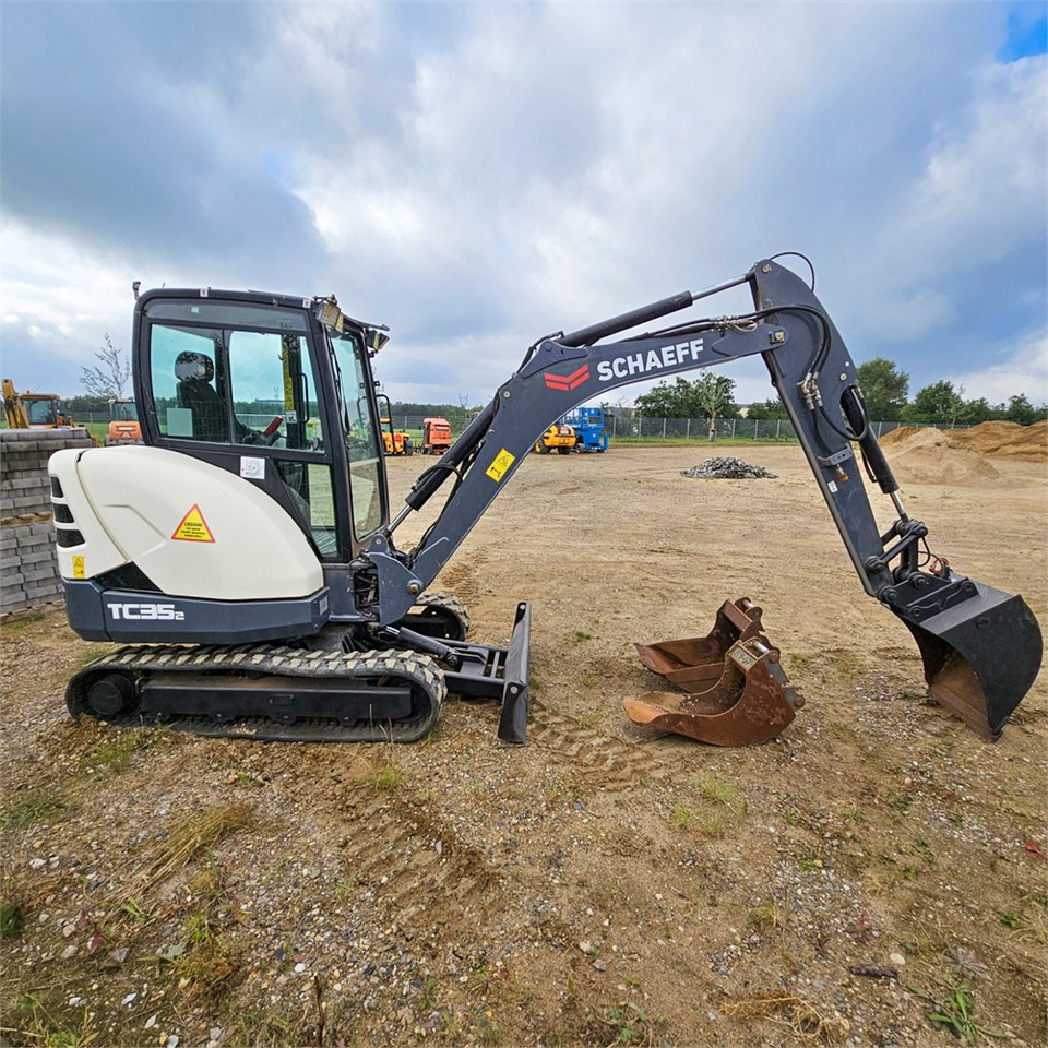 Schaeff-Terex TC35-2 - Mini pelle: photos 3 Schaeff-Terex TC35-2 - Mini pelle: photos 3