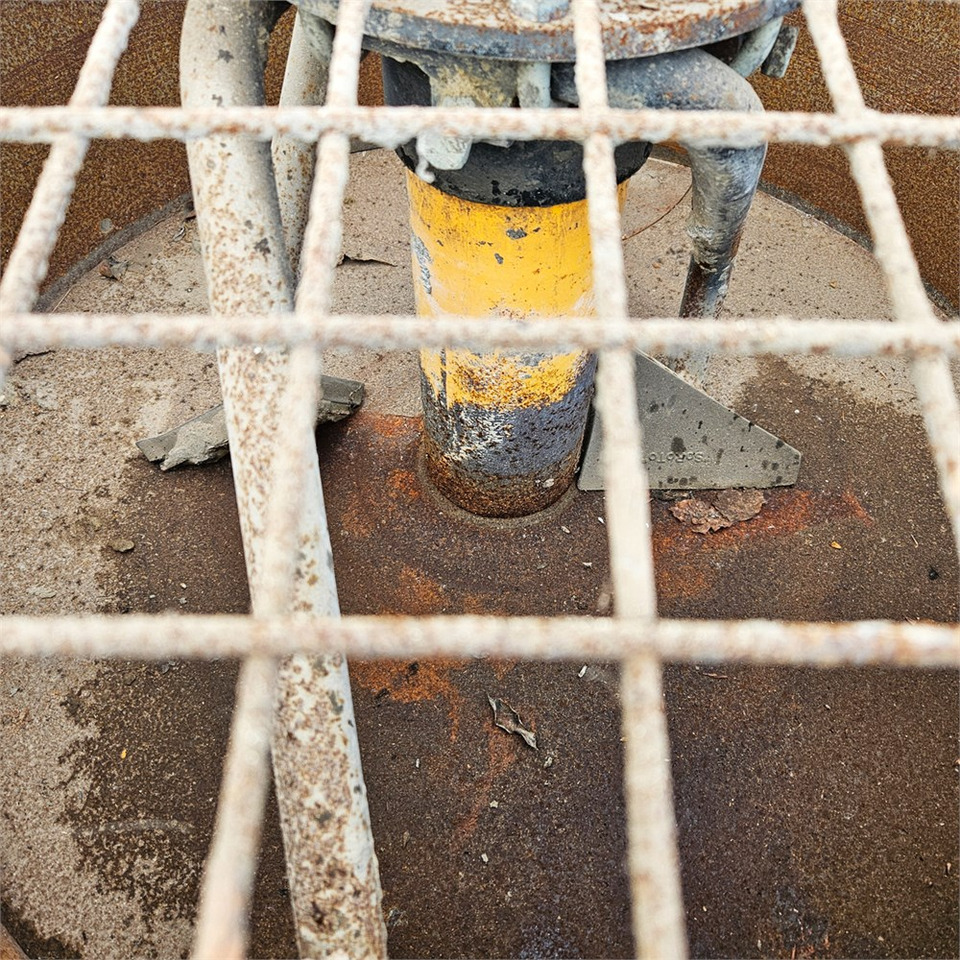 Soroto 300 L-30 - Bétonnière: photos 5 Soroto 300 L-30 - Bétonnière: photos 5