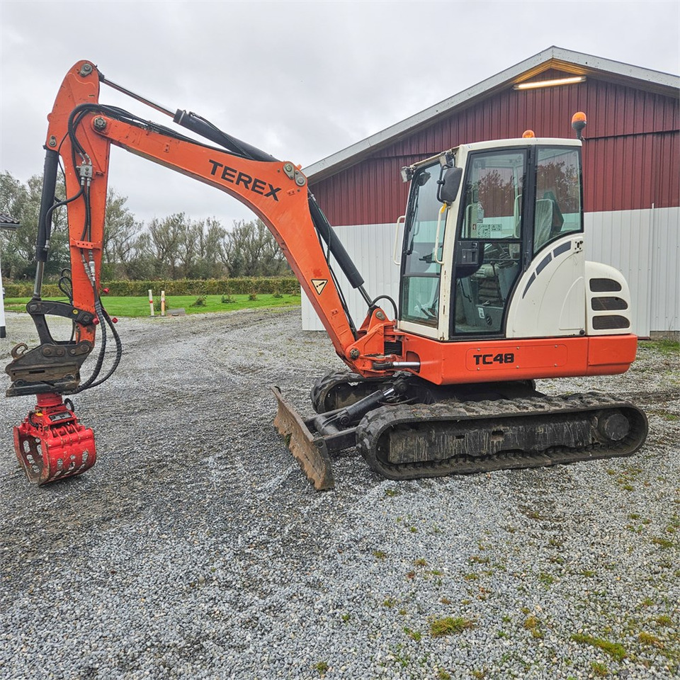 Terex TC48 - Mini pelle: photos 1 Terex TC48 - Mini pelle: photos 1