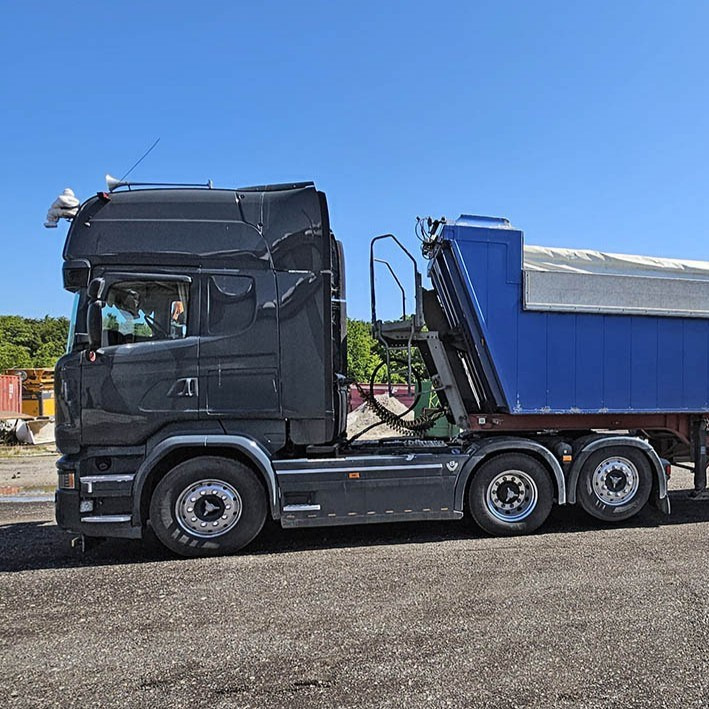 Scania V8 PGR 730 - Tracteur routier: photos 2 Scania V8 PGR 730 - Tracteur routier: photos 2