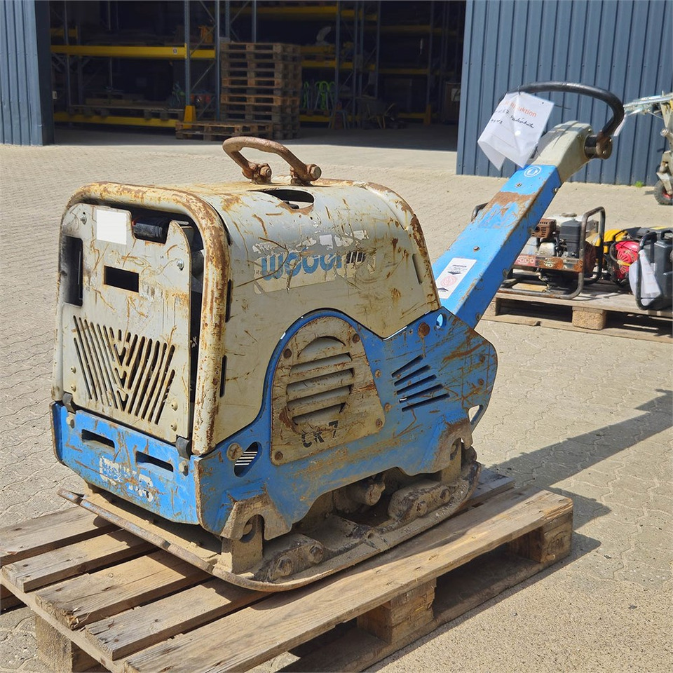 Weber CR 7 - Plaque vibrante: photos 2 Weber CR 7 - Plaque vibrante: photos 2