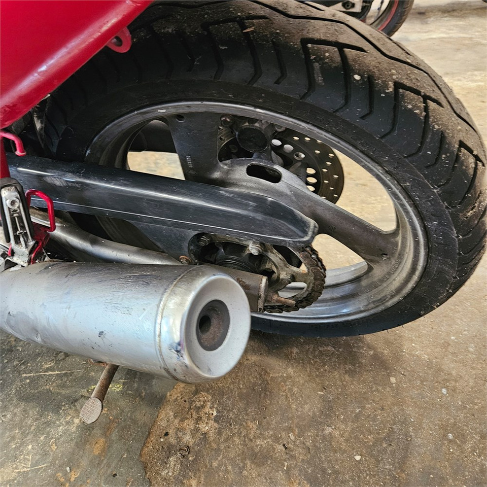 Motocyclette Yamaha XJ600 Diversion: photos 28