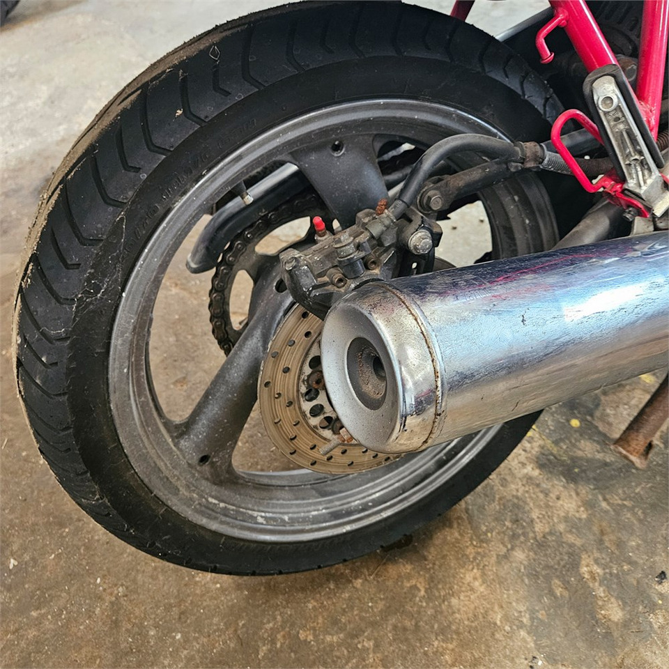 Motocyclette Yamaha XJ600 Diversion: photos 27