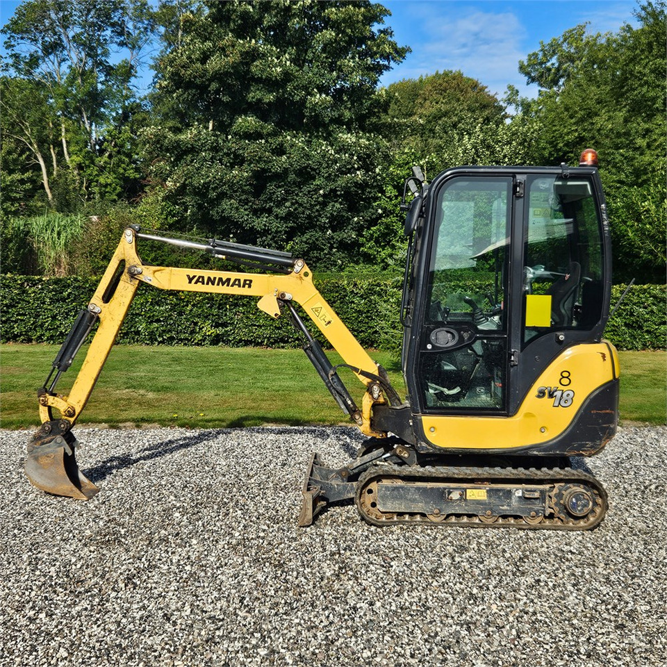 Yanmar SV18 - Mini pelle: photos 1 Yanmar SV18 - Mini pelle: photos 1