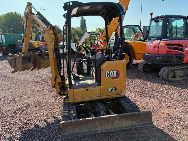 Mini pelle Caterpillar 302 CR: photos 8