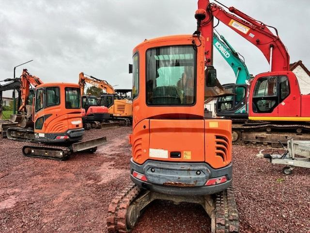 Doosan DX 27 Z - Mini pelle: photos 3 Doosan DX 27 Z - Mini pelle: photos 3