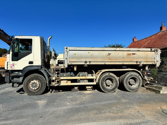 Iveco TRAKKER 410 - Camion benne: photos 3 Iveco TRAKKER 410 - Camion benne: photos 3