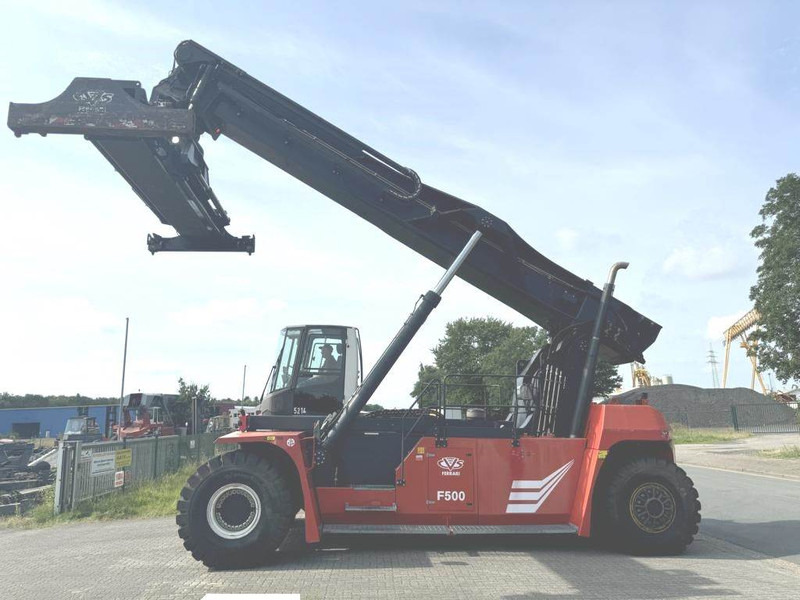 CVS Ferrari F500RS3 - Reach stacker: photos 1 CVS Ferrari F500RS3 - Reach stacker: photos 1