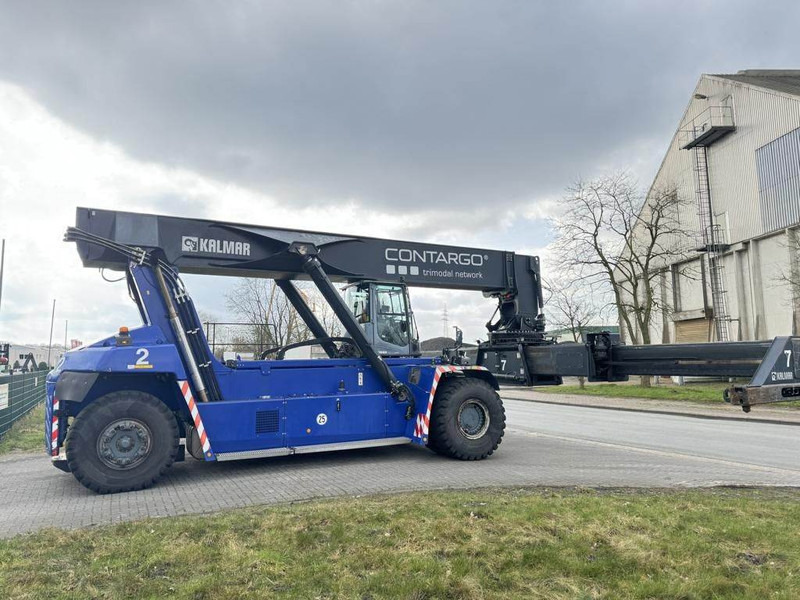Kalmar DRG420-60S5 - Reach stacker: photos 2 Kalmar DRG420-60S5 - Reach stacker: photos 2