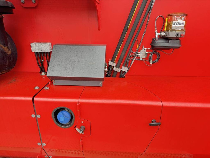 Kalmar DRG450-65S5 - Reach stacker: photos 5 Kalmar DRG450-65S5 - Reach stacker: photos 5