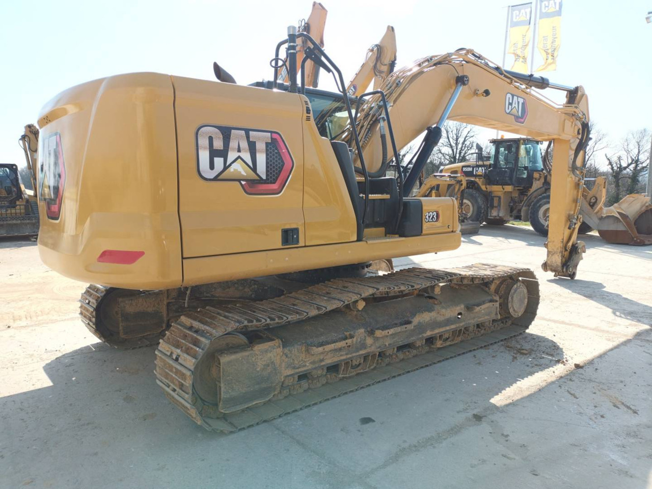 CAT 323 - Pelle sur chenille: photos 2 CAT 323 - Pelle sur chenille: photos 2