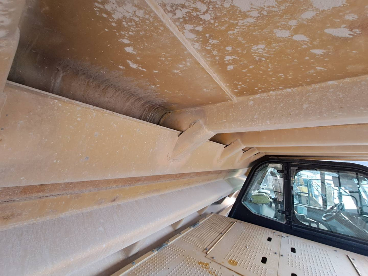 Tombereau rigide CAT 777G: photos 17 Tombereau rigide CAT 777G: photos 17