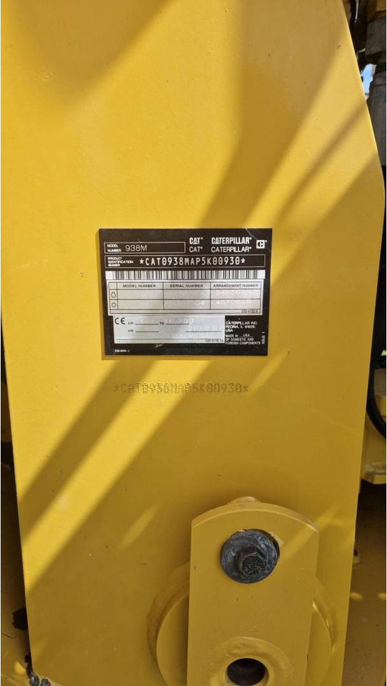 CAT 938M - Chargeuse sur pneus: photos 5 CAT 938M - Chargeuse sur pneus: photos 5