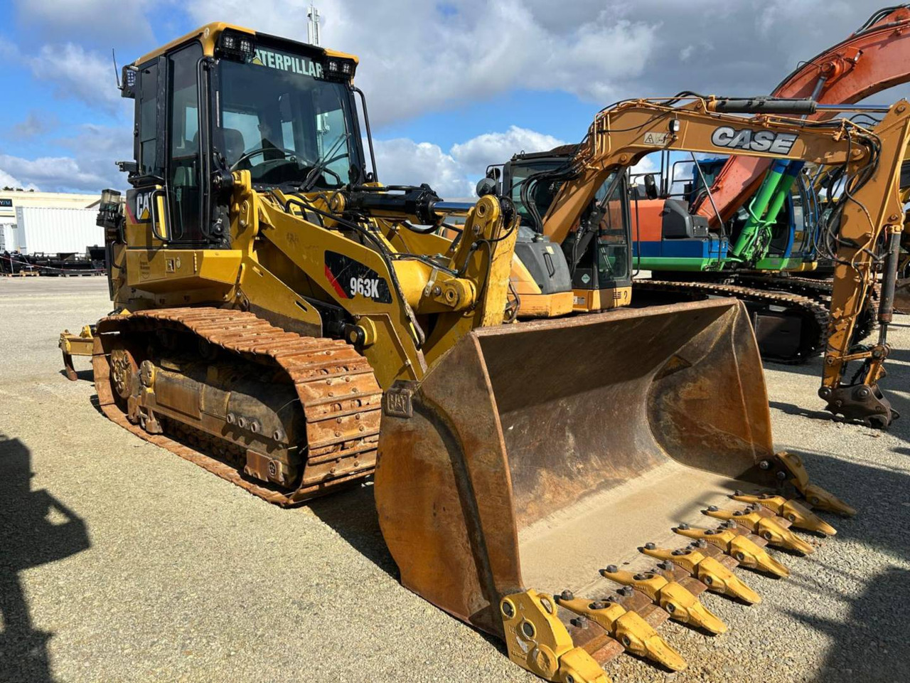 CAT 963K - Chargeuse sur chenilles: photos 2 CAT 963K - Chargeuse sur chenilles: photos 2