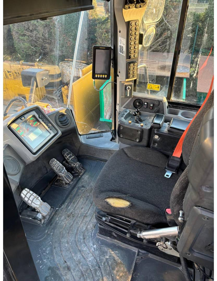 Chargeuse sur pneus CAT 972K: photos 17 Chargeuse sur pneus CAT 972K: photos 17