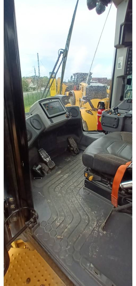 Chargeuse sur pneus CAT 972M XE: photos 8 Chargeuse sur pneus CAT 972M XE: photos 8